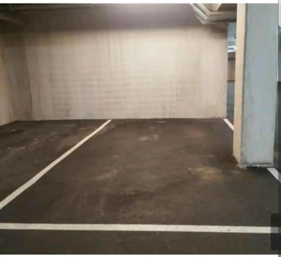 Moderne Près Du Et Centre Ville. Résidence Les Eaux Vives. Appartement